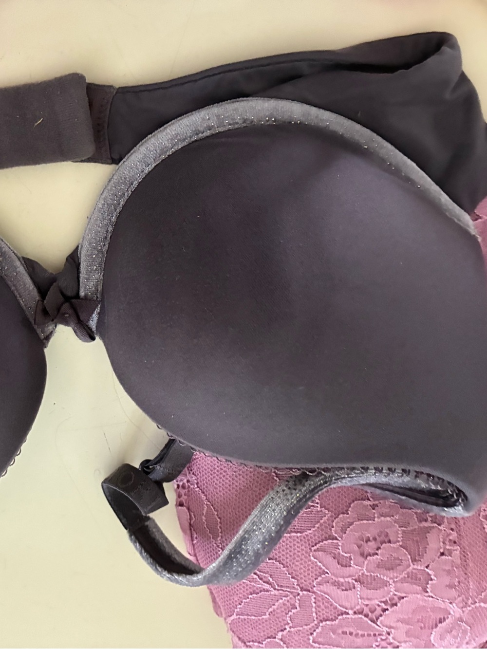 4 Bralettes - Picture 3 of 4